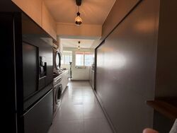 Blk 11 Holland Vista (Queenstown), HDB 3 Rooms #619935391